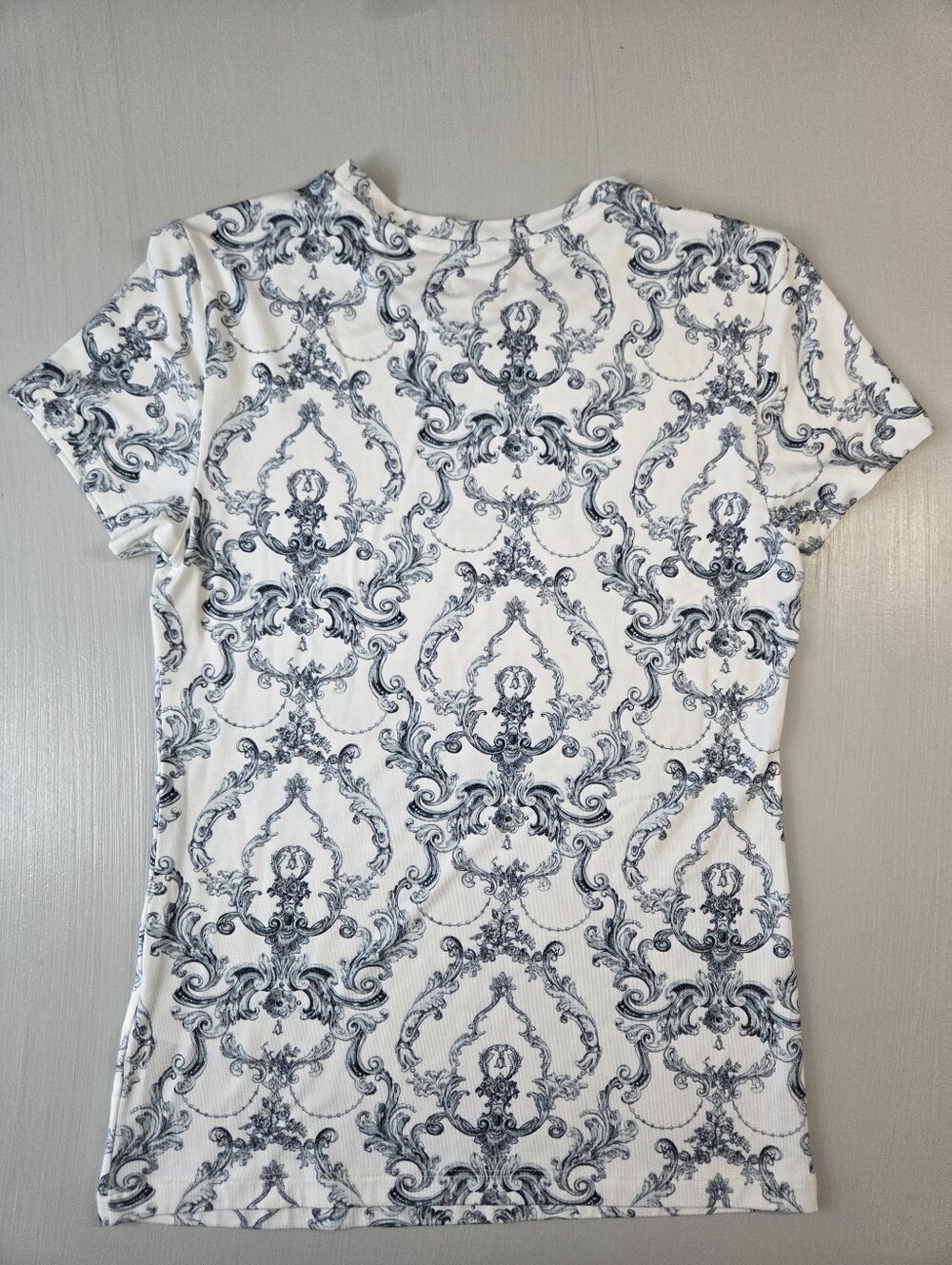 L'AGENCE Ressi Tee - Picture 2 of 10